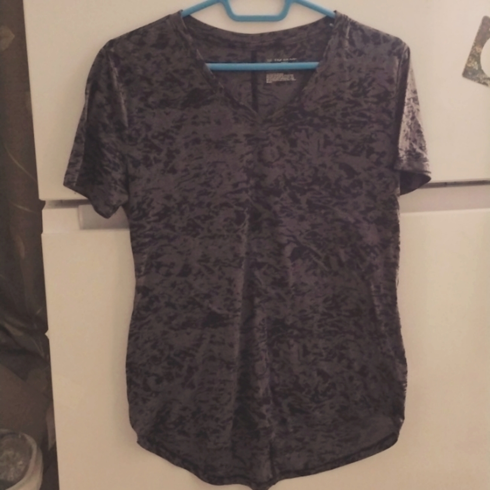 Women's Tek Gear DryTek short sleeve top size S...